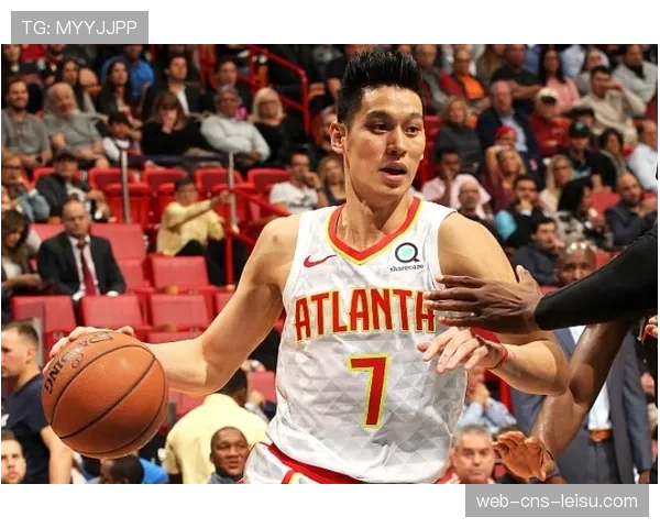 绝杀后,罗马尼亚小将愣在原地,直到被队友扑倒庆祝